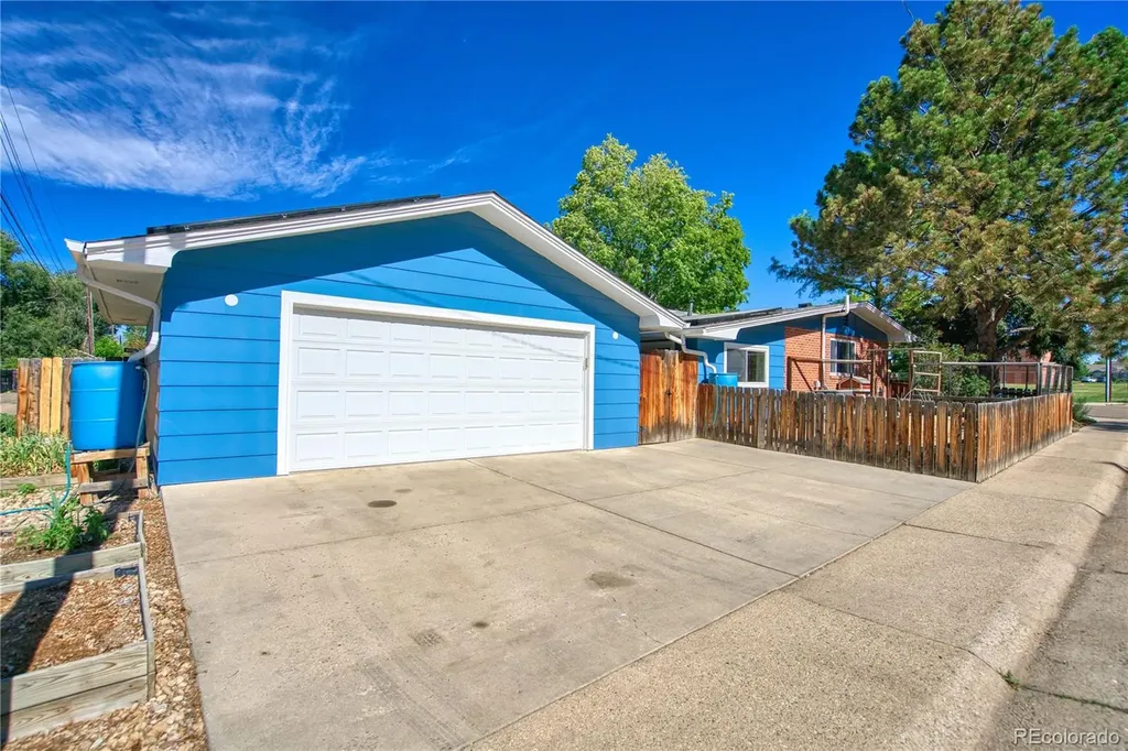 1403 Sanborn Place Longmont CO 80501