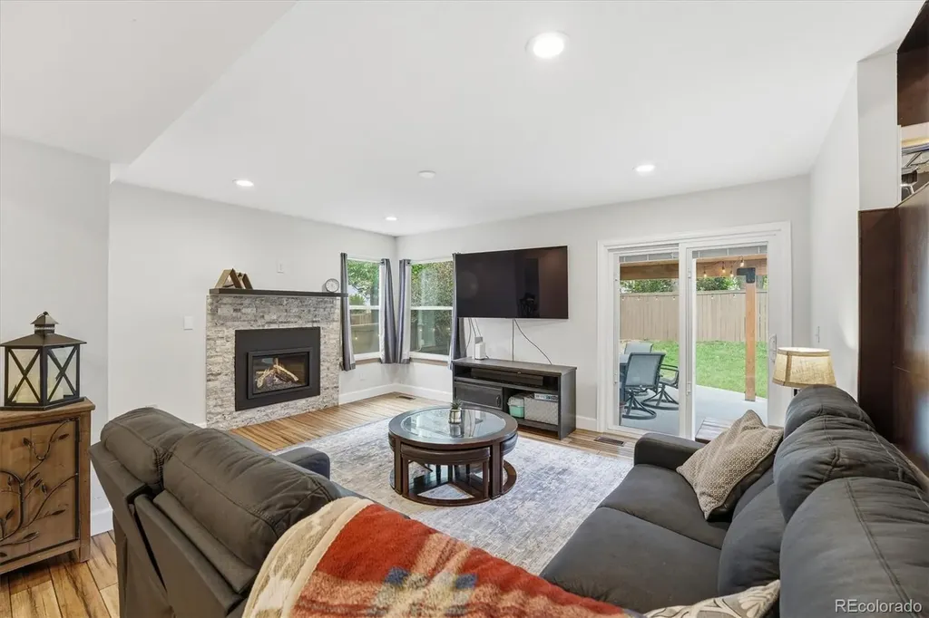 1075 Brittany Way Littleton CO 80126