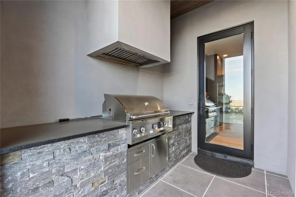 8168 Galileo Court Littleton CO 80125