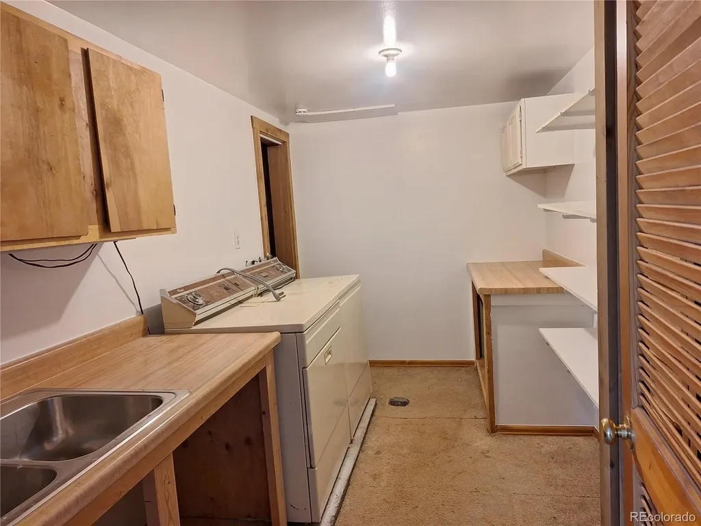 914 S Dory Lakes Drive Black Hawk CO 80422