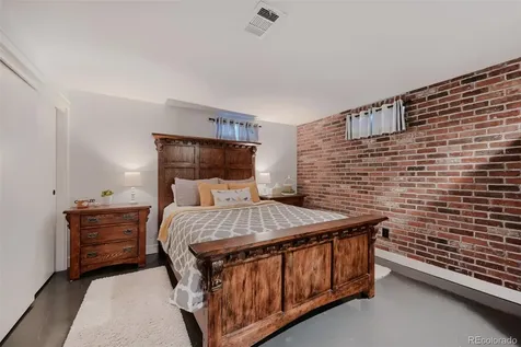 7198 S Logan Street Centennial CO 80122