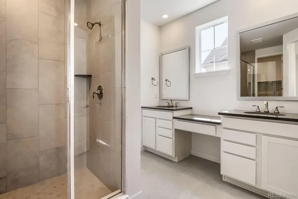 24734 E Kettle Court Aurora CO 80016