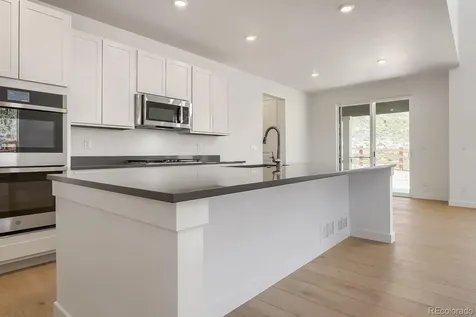 24734 E Kettle Court Aurora CO 80016