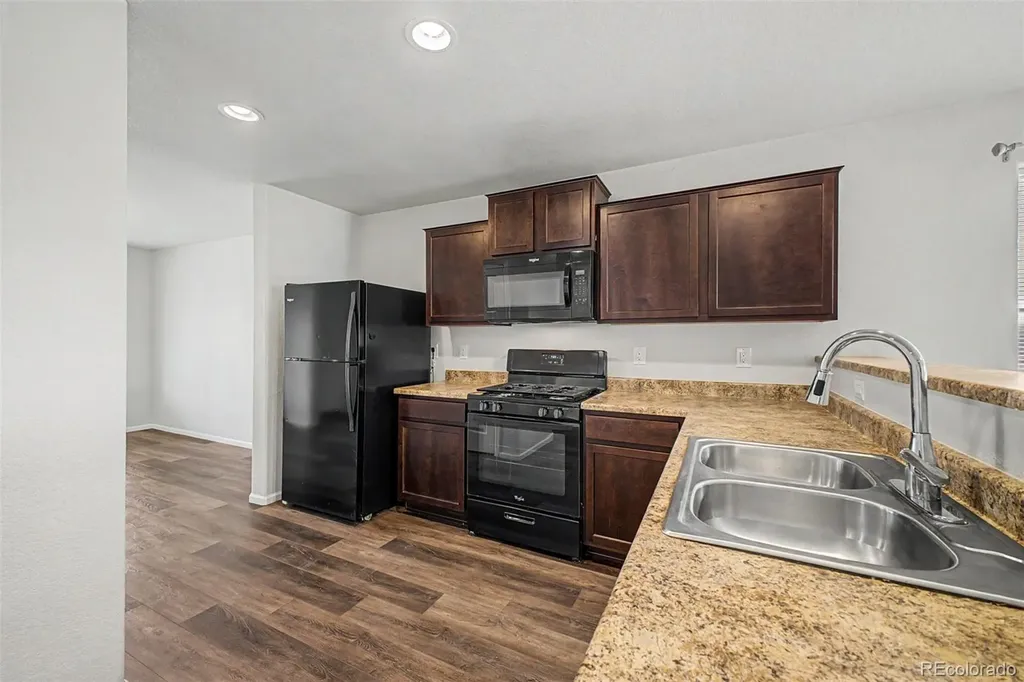 47386 Lily Avenue Bennett CO 80102