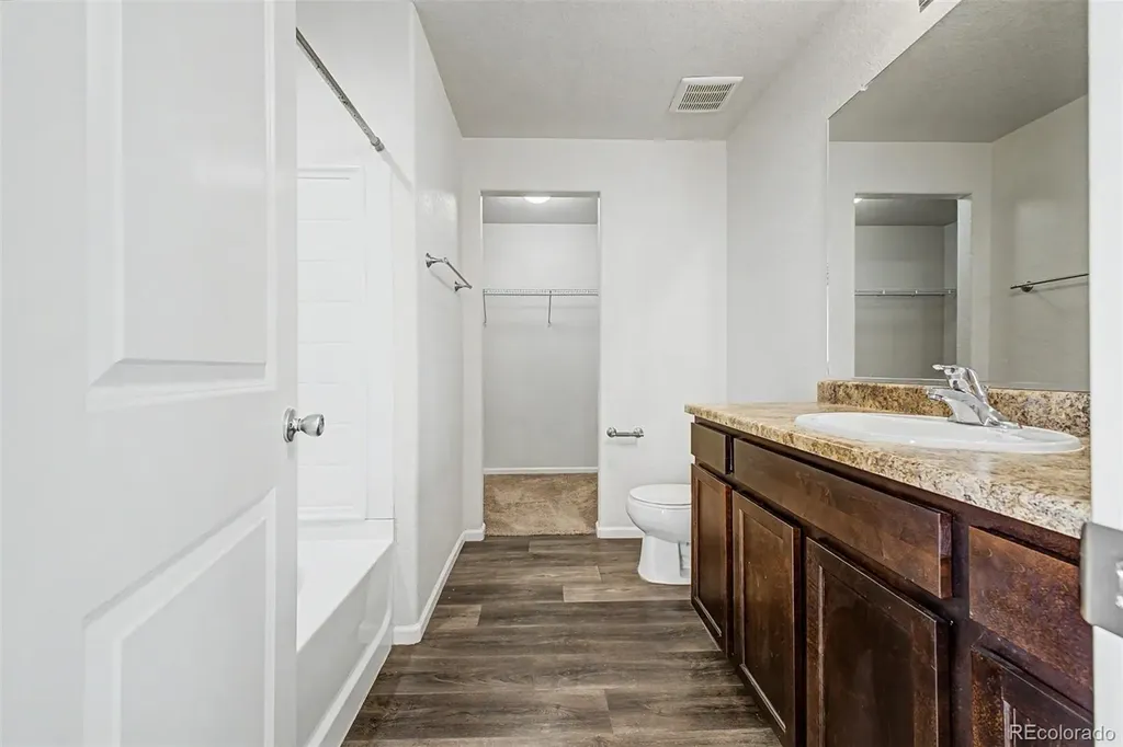 47386 Lily Avenue Bennett CO 80102