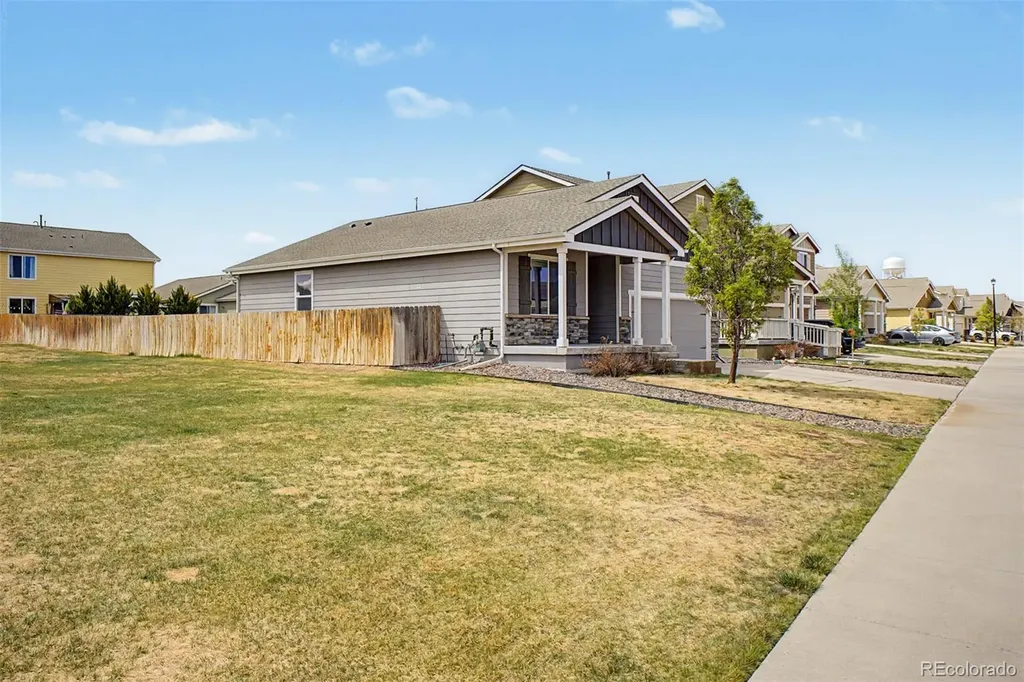 47386 Lily Avenue Bennett CO 80102