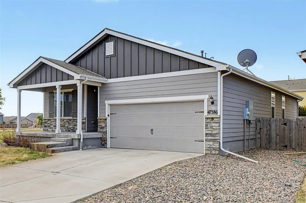 47386 Lily Avenue Bennett CO 80102