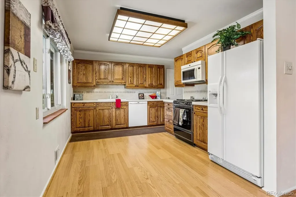 2755 S Patton Court Denver CO 80236