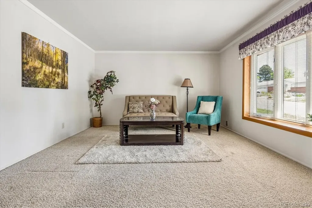2755 S Patton Court Denver CO 80236