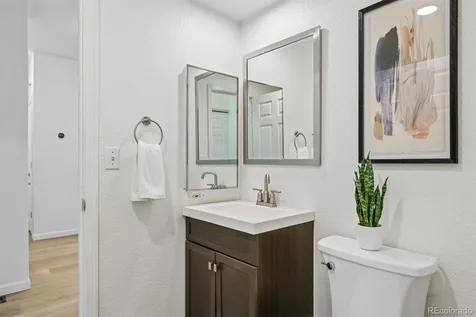 5571 W 76th Avenue Arvada CO 80003