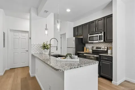 5571 W 76th Avenue Arvada CO 80003