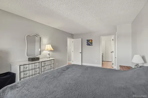 2868 S Heather Gardens Way Aurora CO 80014