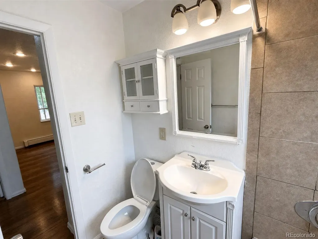 2787 S Julian Street Denver CO 80236