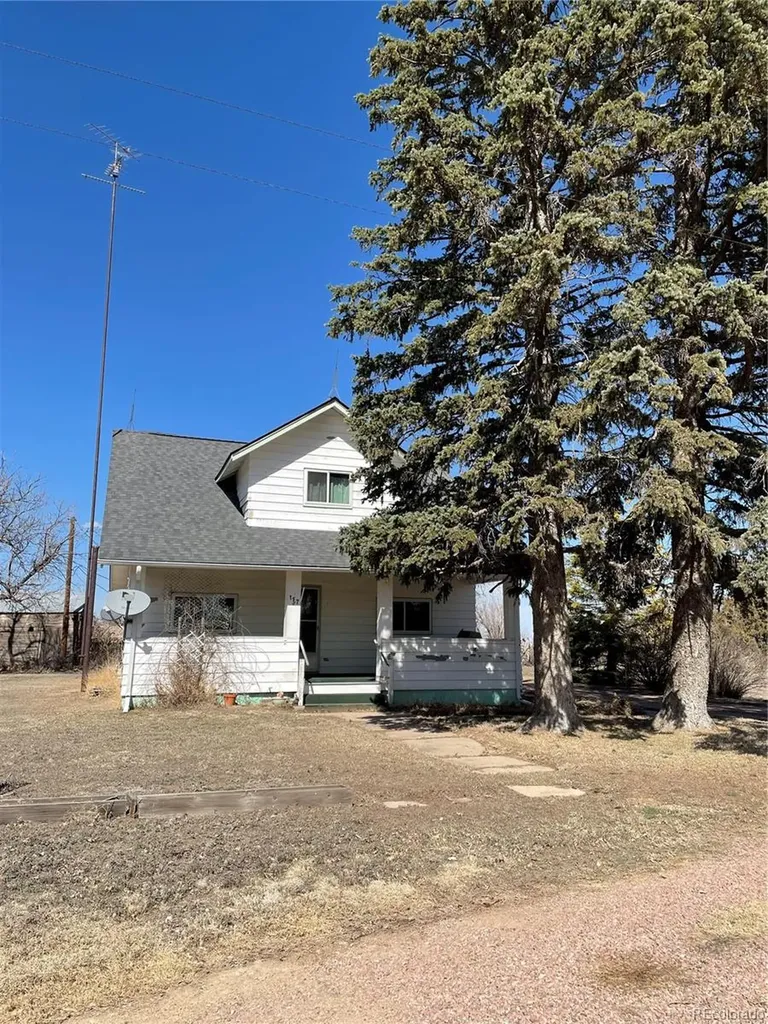 117 Lincoln Avenue Arriba CO 80804