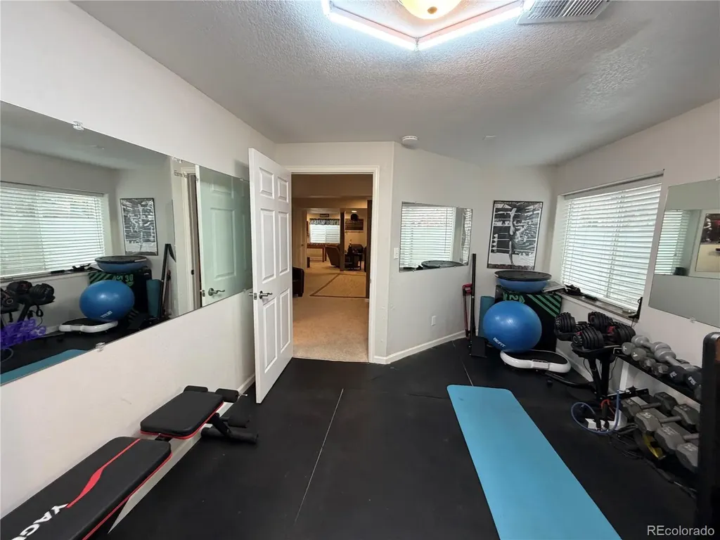 6934 S Fultondale Circle Aurora CO 80016