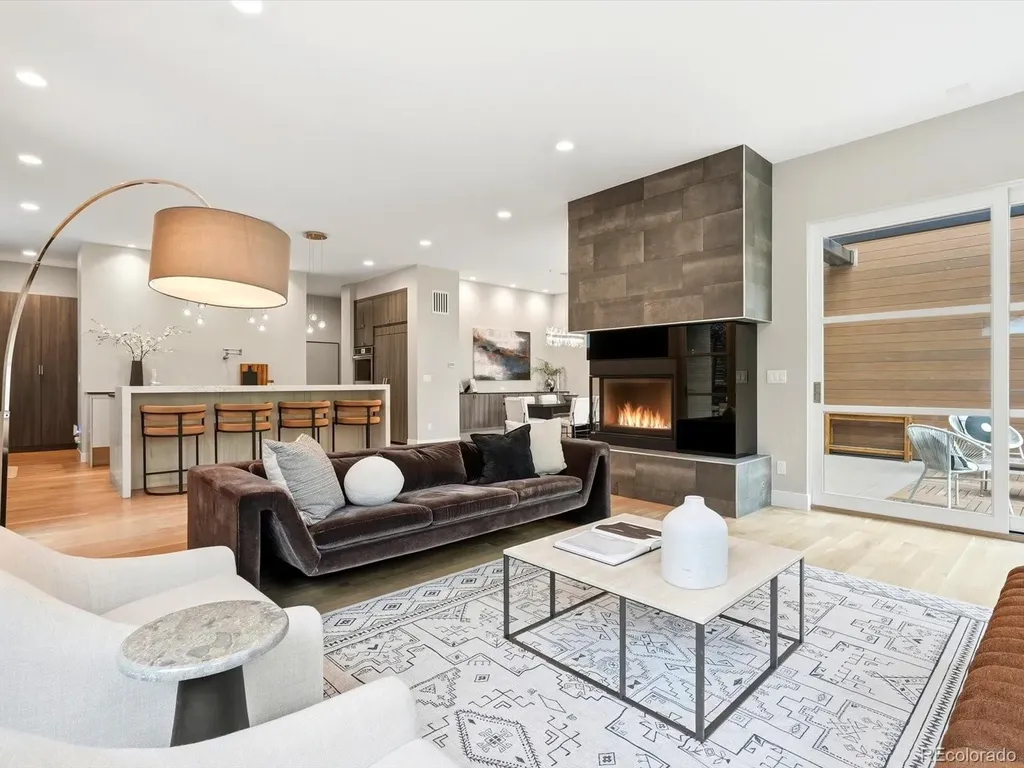 61 N Magnolia Way Denver CO 80230