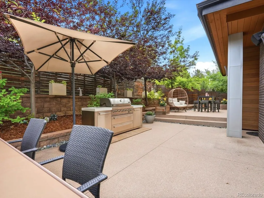 61 N Magnolia Way Denver CO 80230