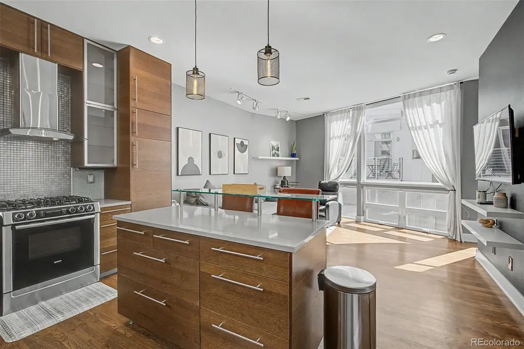 2115 W 32nd Avenue Denver CO 80211