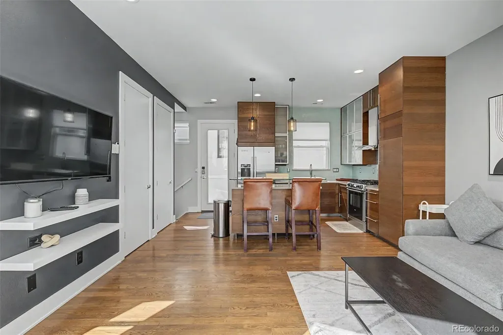 2115 W 32nd Avenue Denver CO 80211