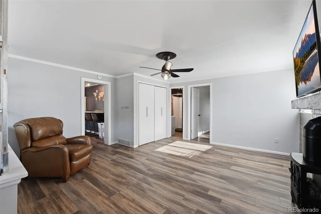 1017 Prairie Road Colorado Springs CO 80909