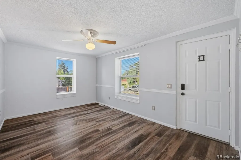 1017 Prairie Road Colorado Springs CO 80909