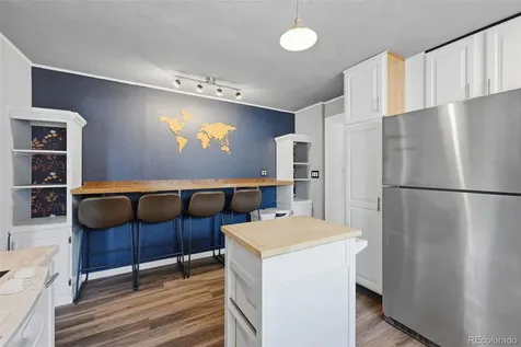 1017 Prairie Road Colorado Springs CO 80909