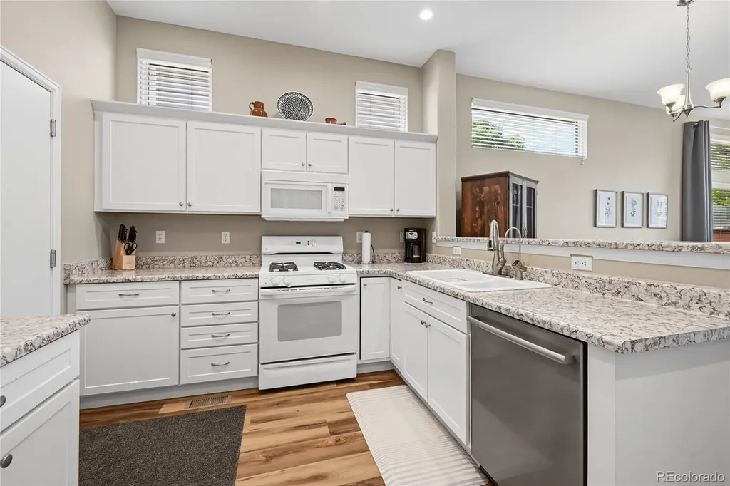 10283 Kelliwood Way Highlands Ranch CO 80126