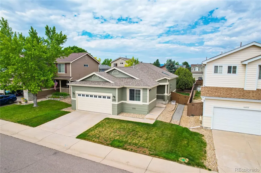 10283 Kelliwood Way Highlands Ranch CO 80126