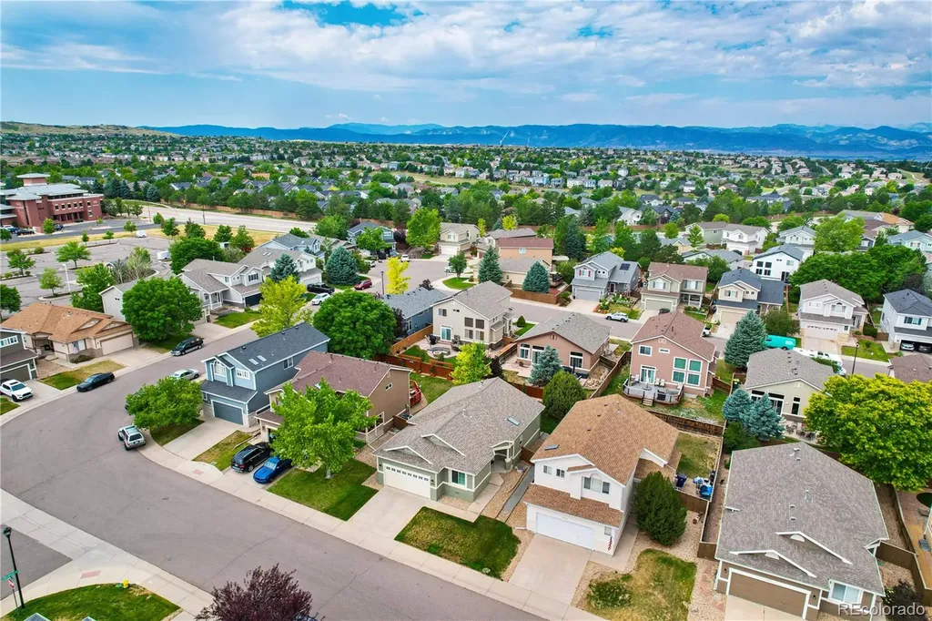 10283 Kelliwood Way Highlands Ranch CO 80126