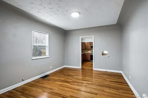 2037 Geneva Street Aurora CO 80010