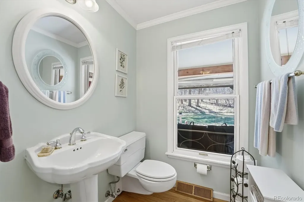 6640 Perry Park Boulevard Larkspur CO 80118