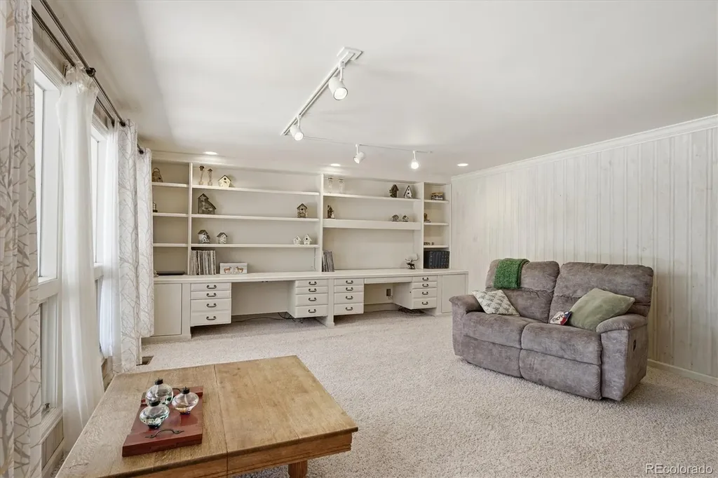 6640 Perry Park Boulevard Larkspur CO 80118