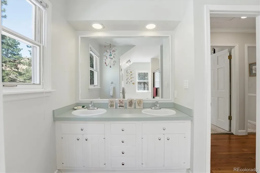 6640 Perry Park Boulevard Larkspur CO 80118