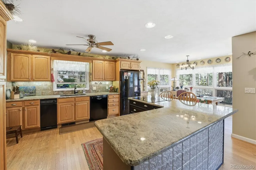 6640 Perry Park Boulevard Larkspur CO 80118