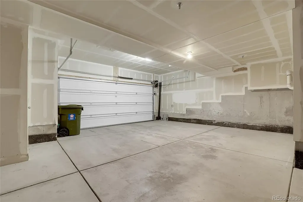 1000 Elmhurst Drive Highlands Ranch CO 80129