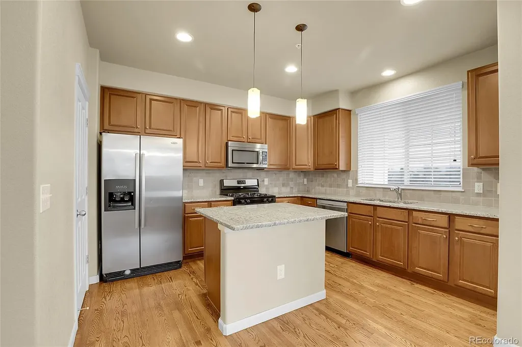 1000 Elmhurst Drive Highlands Ranch CO 80129
