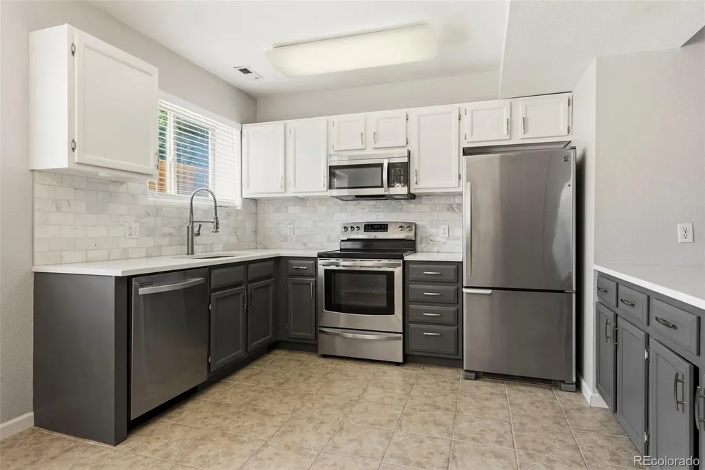 8477 S Reed Street Littleton CO 80128