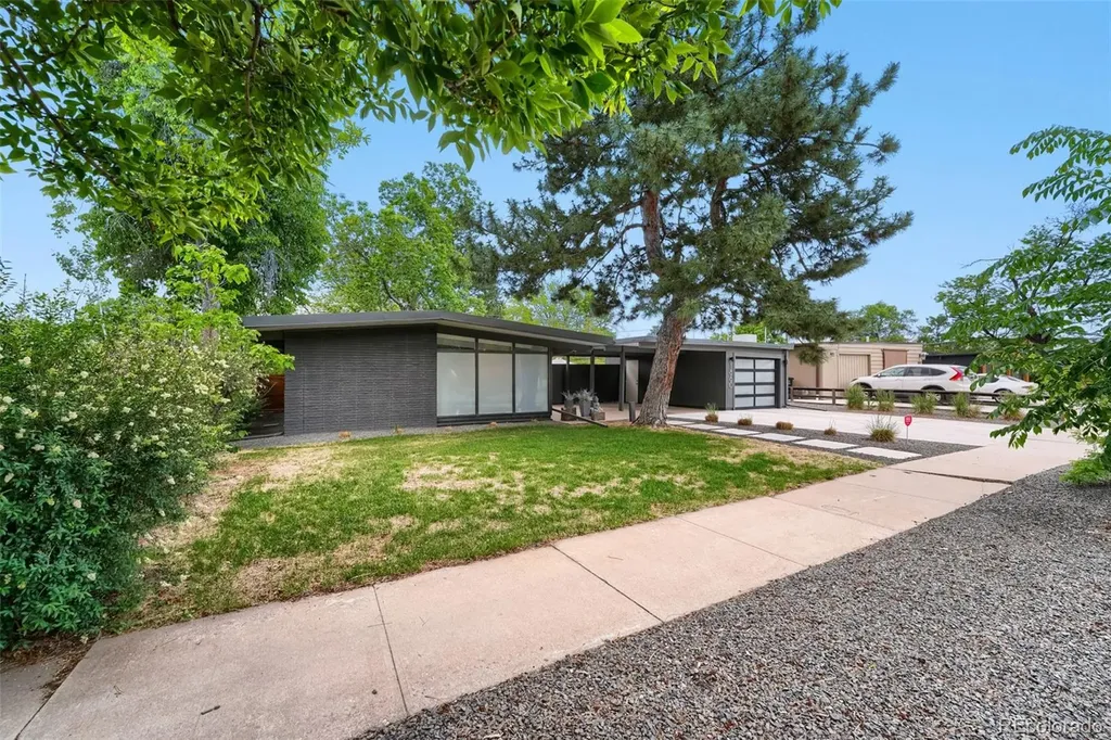 1860 S Holly Street Denver CO 80222