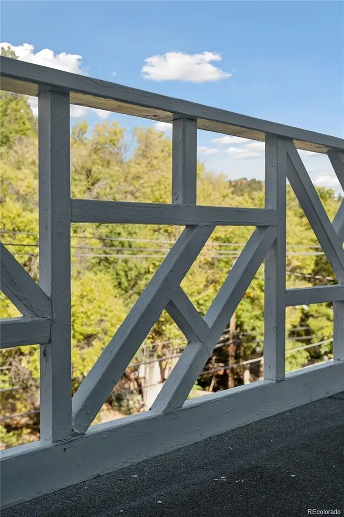 151 Ruxton Avenue Manitou Springs CO 80829