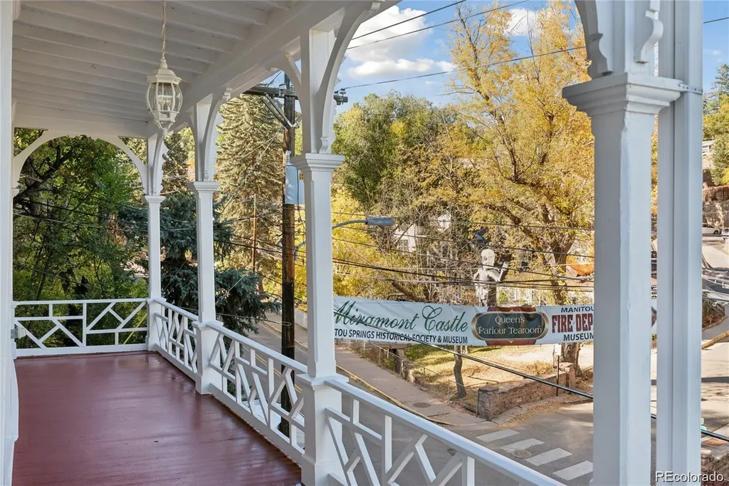 151 Ruxton Avenue Manitou Springs CO 80829