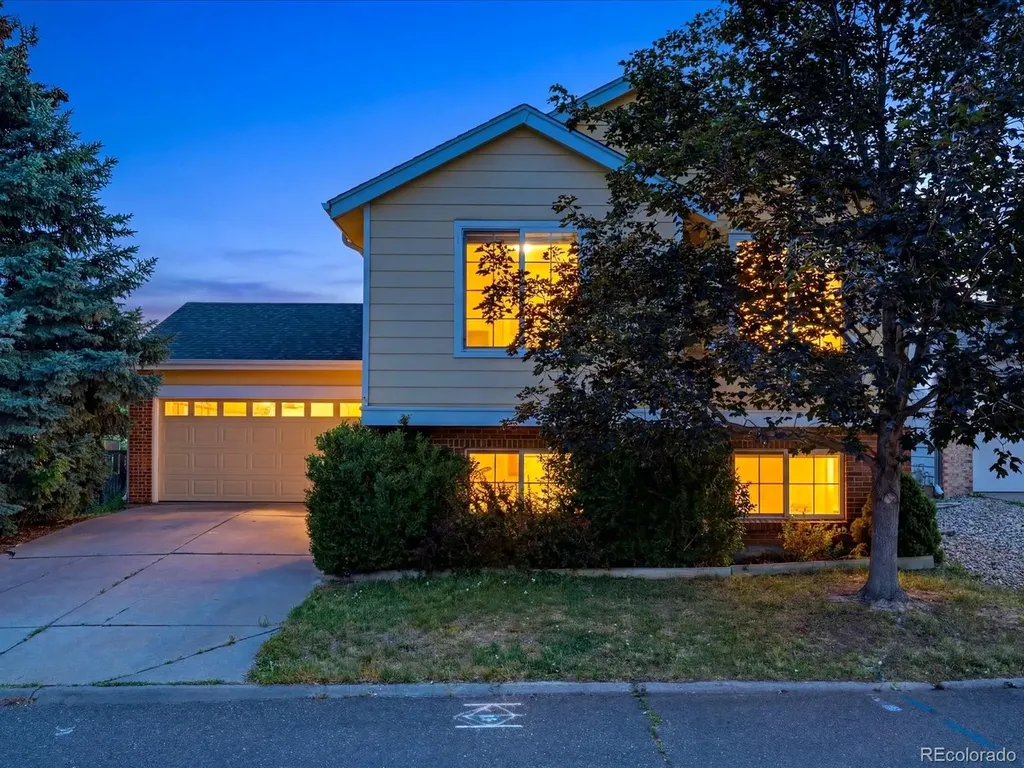 951 Conifer Court Littleton CO 80126