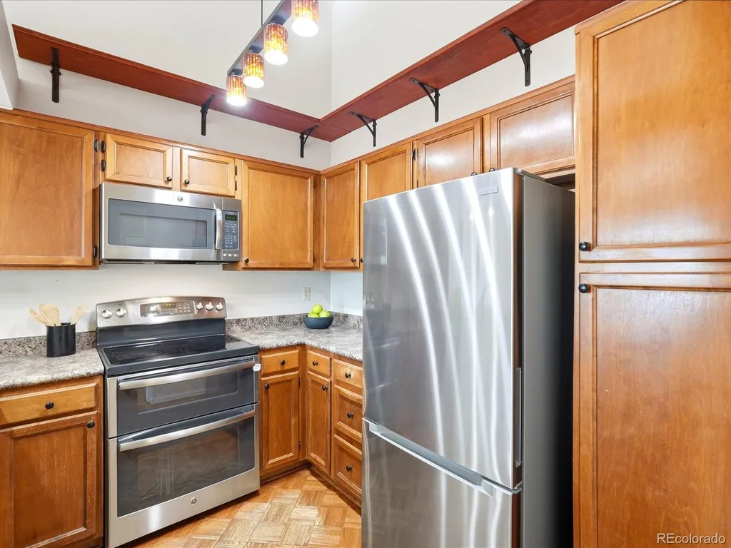 951 Conifer Court Littleton CO 80126