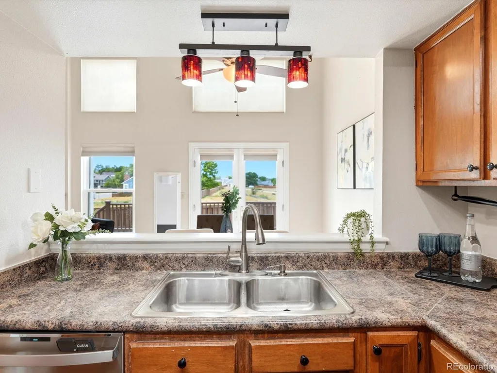 951 Conifer Court Littleton CO 80126