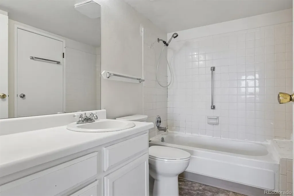 13902 E Marina Drive Aurora CO 80014