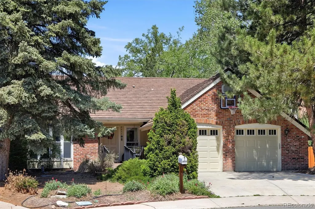 8655 E Phillips Avenue Centennial CO 80112