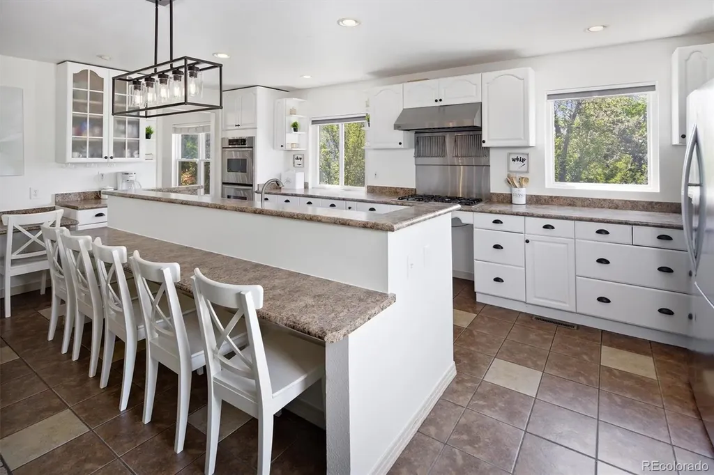 8655 E Phillips Avenue Centennial CO 80112