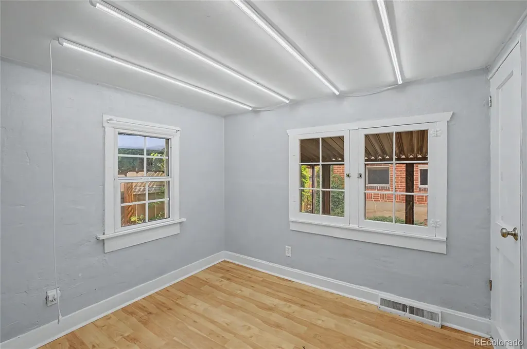 3318 N Steele Street Denver CO 80205