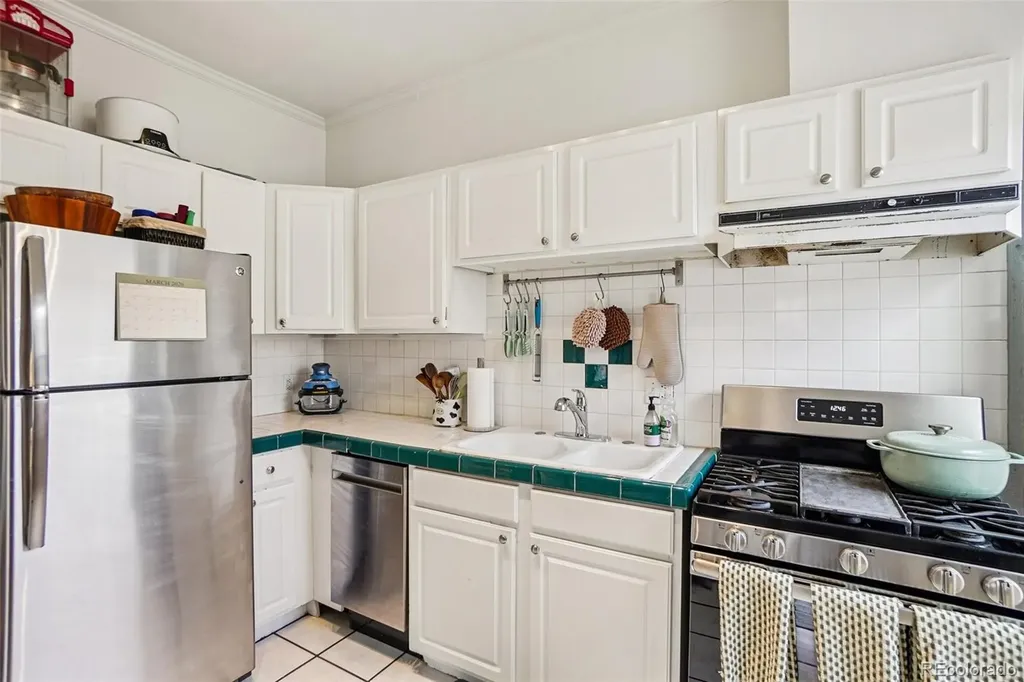 425 E Ellsworth Avenue Denver CO 80209
