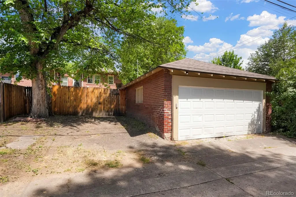 303 & 307 S Gilpin Street Denver CO 80209