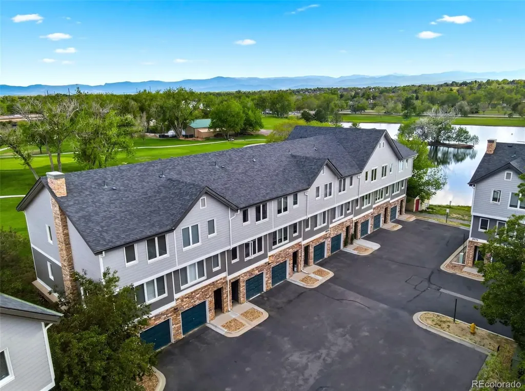 2945 W Riverwalk Circle Littleton CO 80123